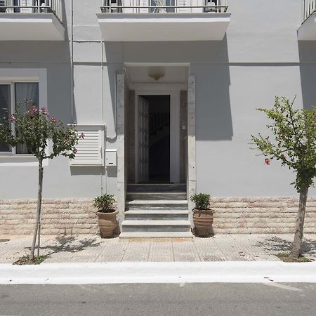 Hotel Finikas Methoni  Exterior photo
